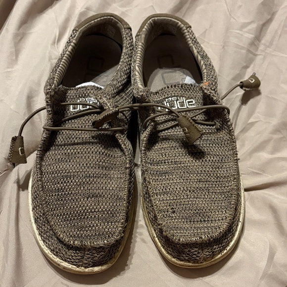 Hey Dude Men's Light Brown - Picture 1 of 6
